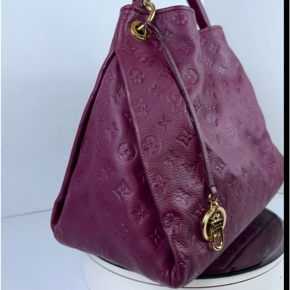 Louis Vuitton Artsy MM Monogram Empreinte Shoulder Bag - Picture 4 of 13